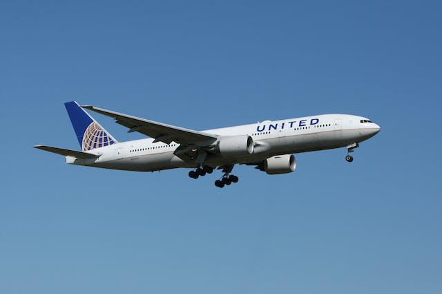 Limita de țigări în zbor: Ce trebuie să știi despre călătoriile cu avionul