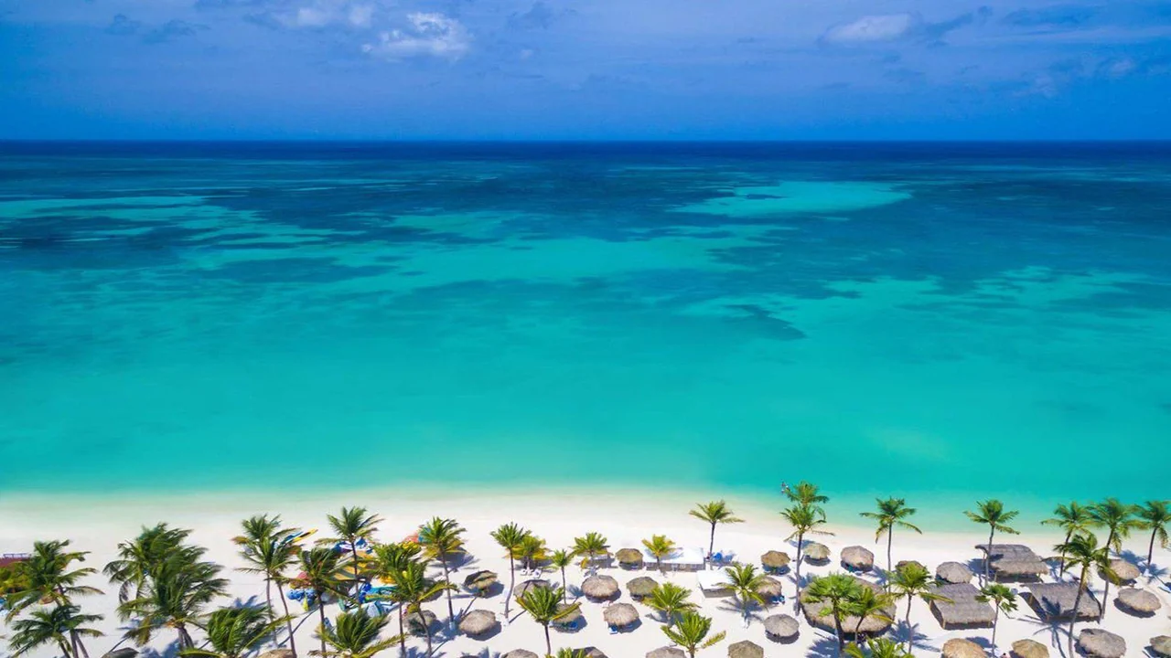 Plaje de vis și aventuri unice: vacanțe de neuitat în Aruba